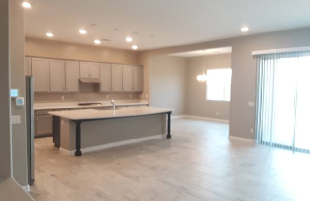 5Bdrm/ 3.5 bath in Saguaro Bloom, near Twin Peaks & Silverbell photos photos