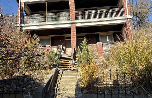 102 Branch Street - 4 photos photos