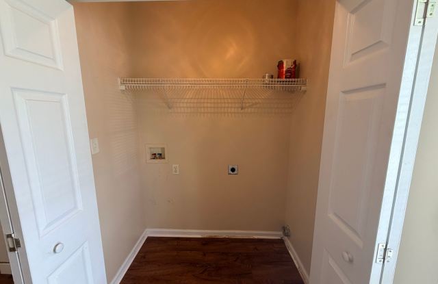 2 Bedroom 2 Bath Duplex in Valdosta GA- MOVE IN SPECIAL $500 OFF YOUR FIRST MONTH'S RENT Gallery 4
