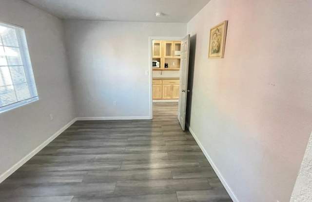 417 West Swain Road Gallery 4