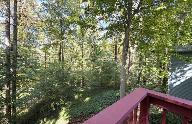 1424 HIGHWOOD Drive Gallery 2