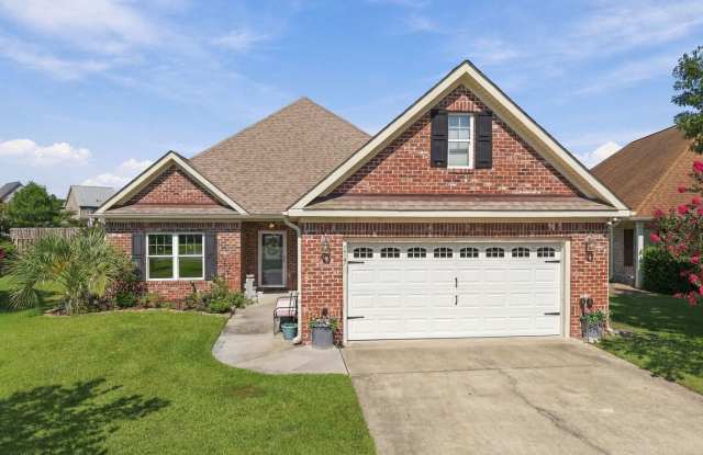 The Landing at Mill Creek "LARGE Heated and Cooled SUNROOM" Gallery 1