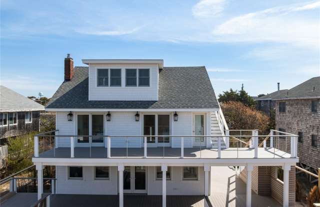 105 Clipper Road photos photos