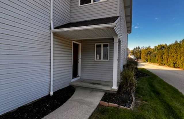 3 Bedroom 2 1/2 Bath Condo for rent Gallery 1
