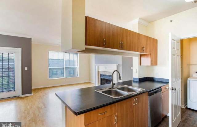 13505 KILDARE HILLS Terrace Gallery 3