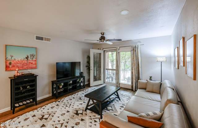 4704 E Paradise Village Parkway Gallery 3