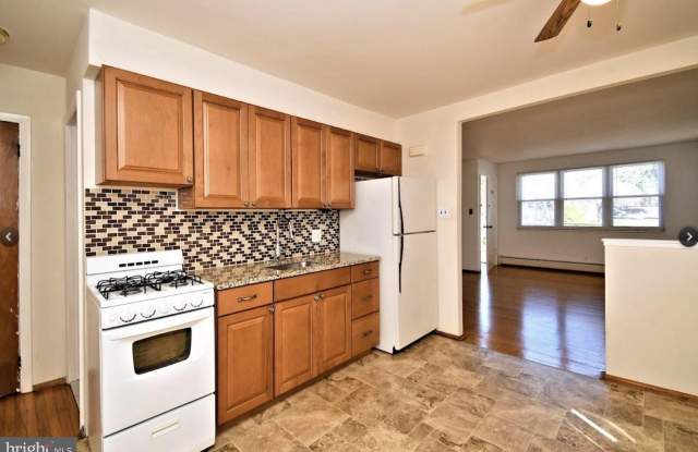 102 BORBECK AVENUE photos photos