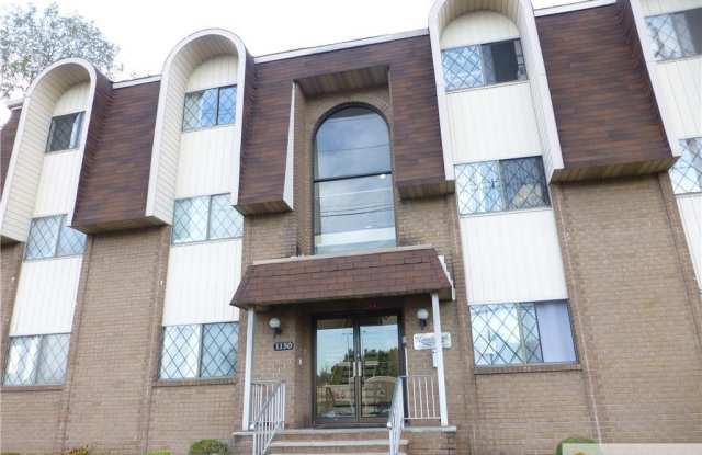 1150 W Saint Georges Avenue - 1150 West Saint Georges Avenue, Linden, NJ 07036