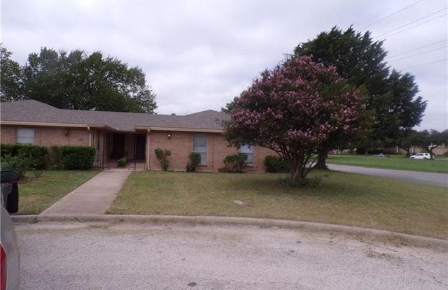 4131 Altamesa Boulevard - 4131 Altamesa Blvd, Fort Worth, TX 76133