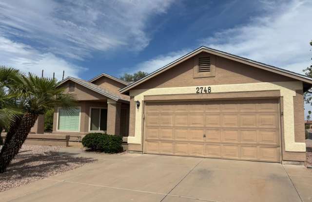 Lovely updated 3 bed 2 bath home in Leisure World a 45+ Active Adul Resort Community. Available now through October 2025 only photos photos