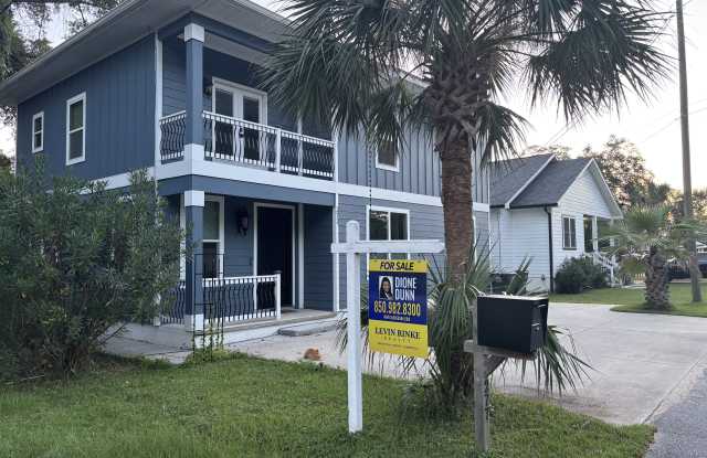 277 Seamarge Lane - 277 Seamarge Lane, Warrington, FL 32507