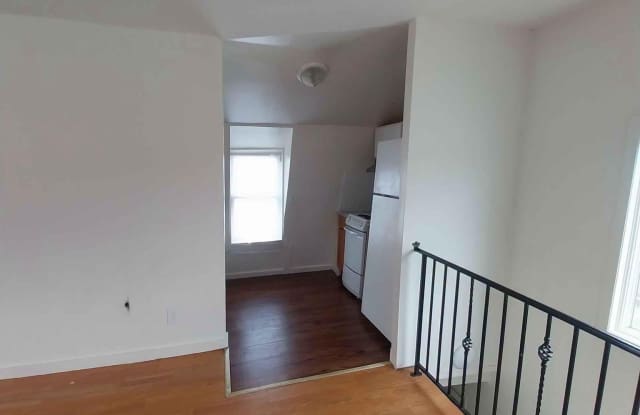429 Guy Lombardo Avenue Gallery 4