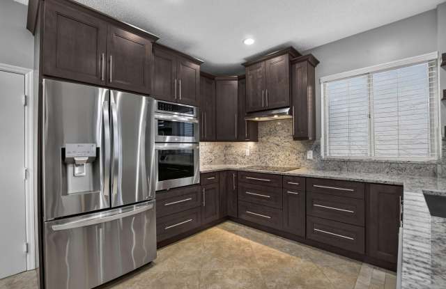 17626 TIFFANY TRACE Drive Gallery 2