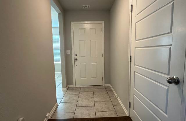 BIXBY - New 4 Bed - 3 Bath - 3 Car Garage Gallery 3