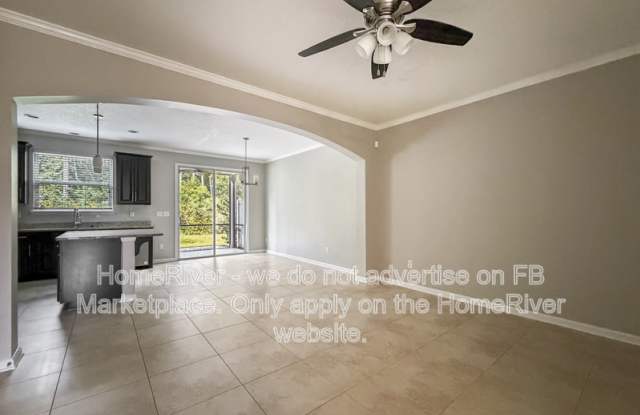 205 Richmond Dr Gallery 2