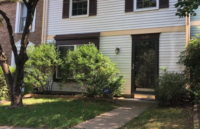 1607 BARNSTEAD DRIVE - 1607 Barnstead Drive, Reston, VA 20194