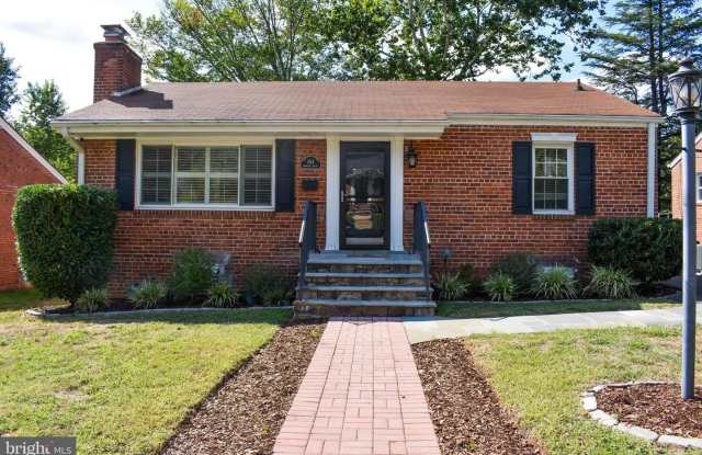 304 MONCURE DR photos photos