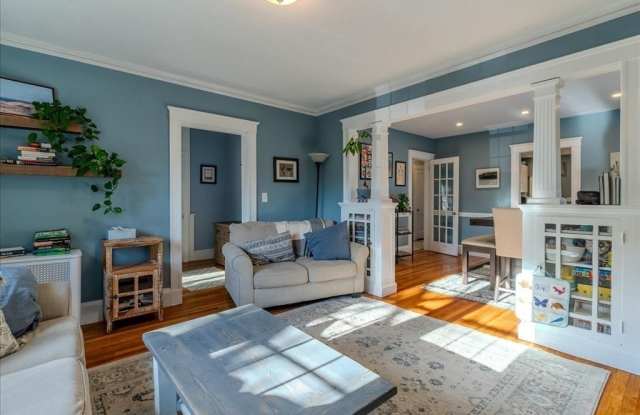 135 Russett Rd Gallery 4