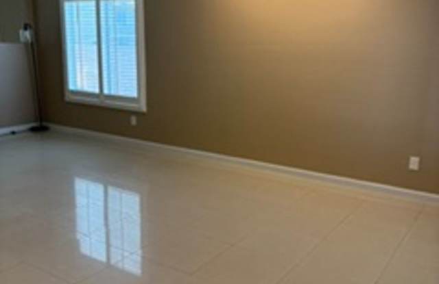 Spacious Tucson Home with Private Pool, Spa & Mountain Views Gallery 3