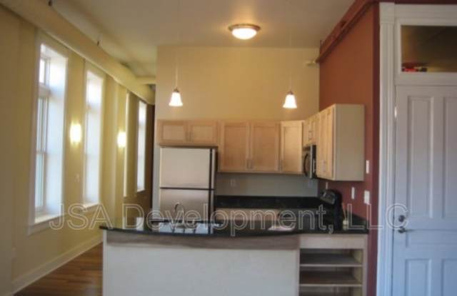 217-219 W 4th St photos photos 217-219 W 4th St photos photos