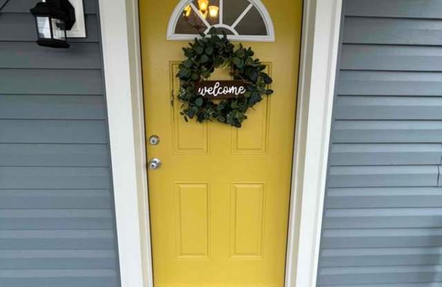 14 N Market St - 14 North Market Street, Millerstown, PA 17062