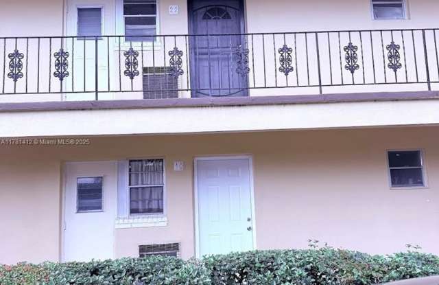 2800 NE 203rd St - 2800 Northeast 203rd Street, Aventura, FL 33180