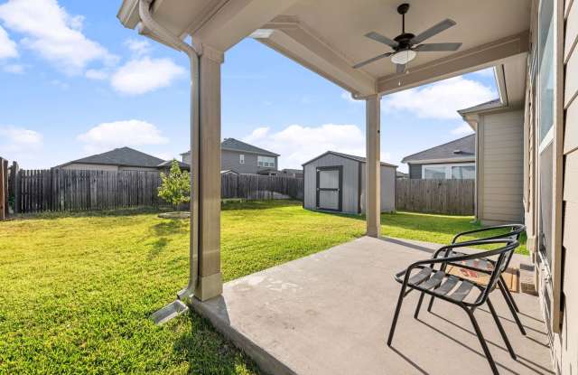 Fully Furnished Buda Home | Modern Comfort Near Austin Gallery 3
