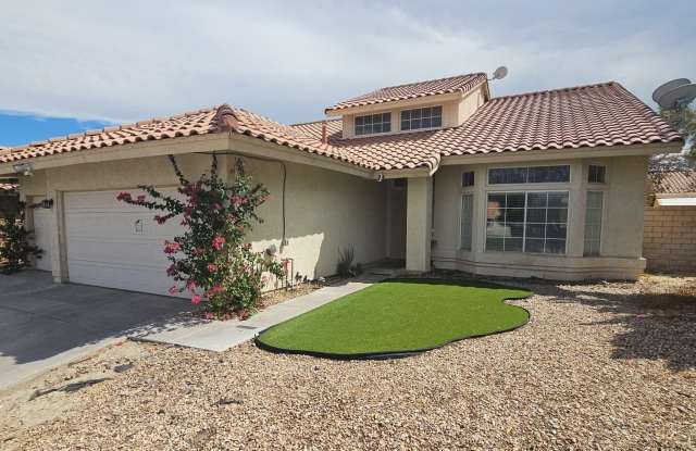 69911 Willow Lane Gallery 1