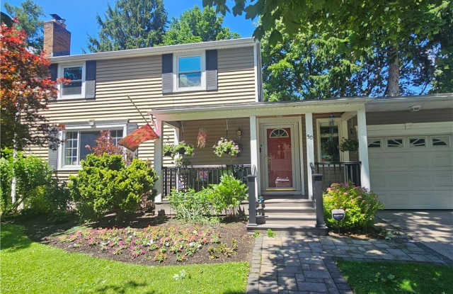 50 Greenview Drive photos photos