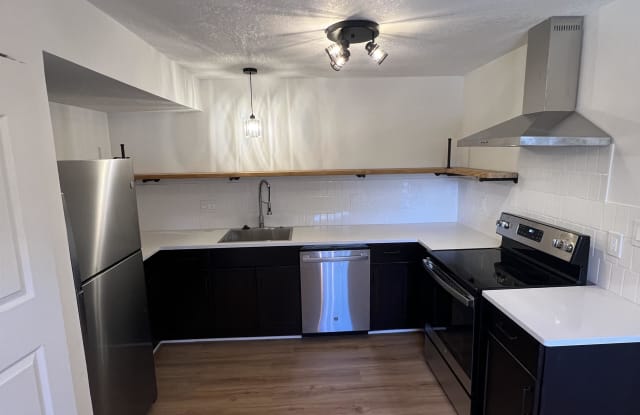 342 Woodland Ave - O - 342 Woodland Avenue, Kansas City, MO 64106