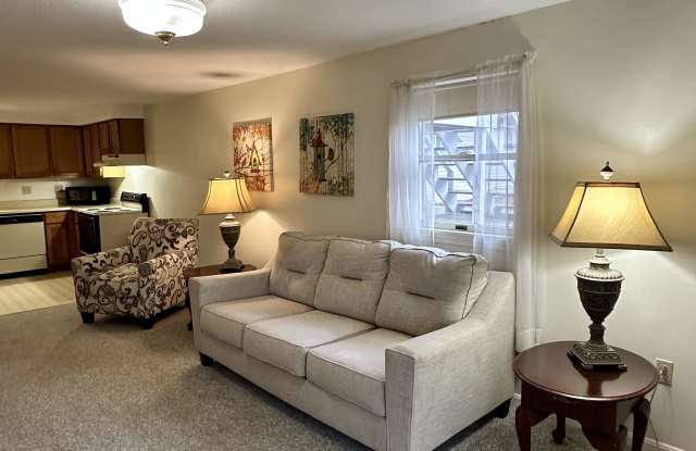 844 State St photos photos