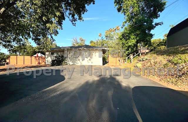 3 Bed/ 2 Bath Spacious Family Home with Sun Deck in Escondido! Available 8/1 photos photos
