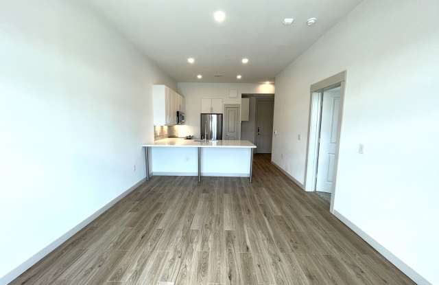 2880 La Frontera Boulevard Gallery 3