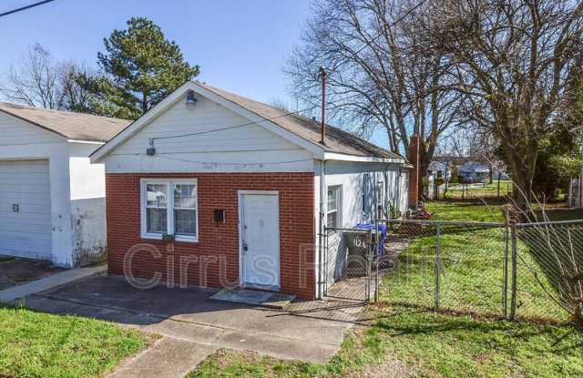 1126 44th St photos photos