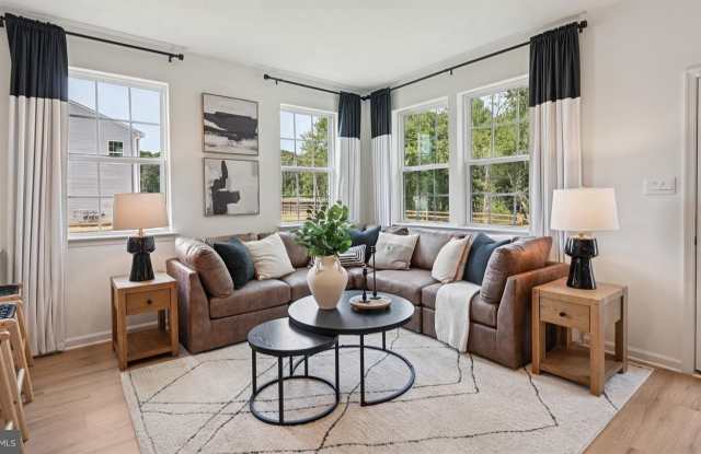 22 WHALER Drive Gallery 1