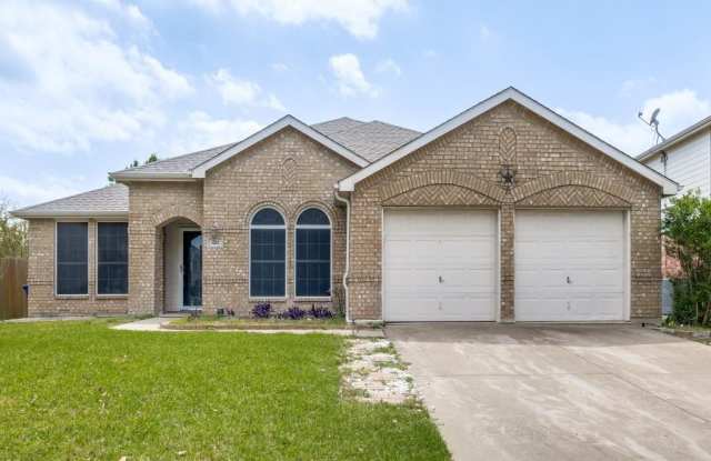 324 Cherrywood Trail - 324 Cherrywood Trail, Forney, TX 75126