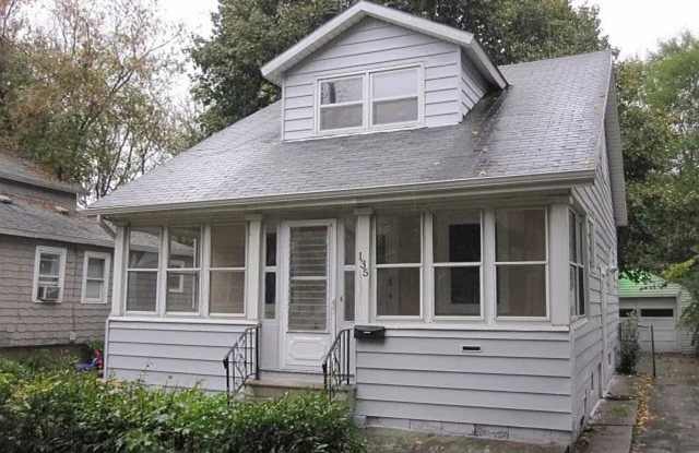 BELOW MARKET RENT! - 135 East Maple Street, Kalamazoo, MI 49001