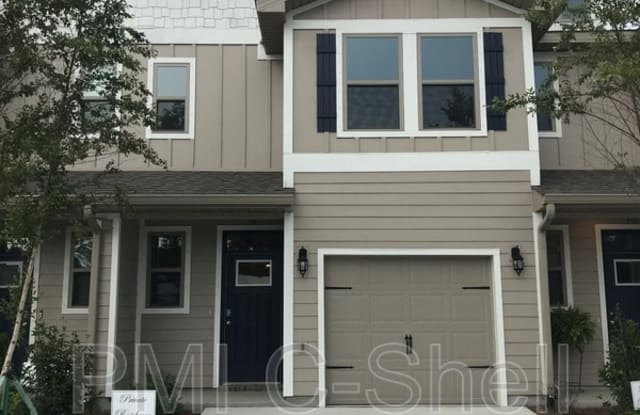 357 S E St - 357 S E St, Pensacola, FL 32502