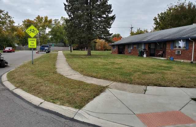719 Wiltshire Boulevard - 1 photos photos