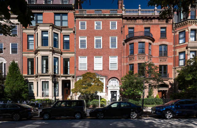 Back Bay Beauty, No Pets and No Smoking photos photos