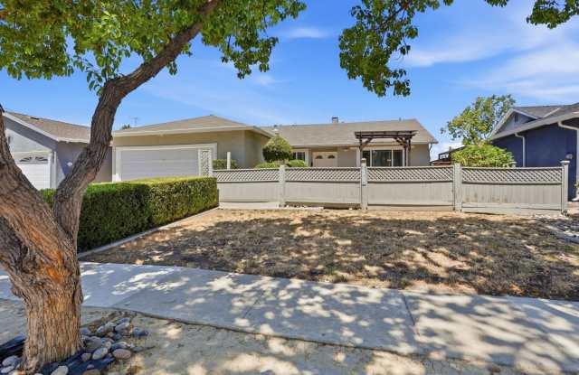 Wow! What a Great Home! Available Now! photos photos Wow! What a Great Home! Available Now! photos photos
