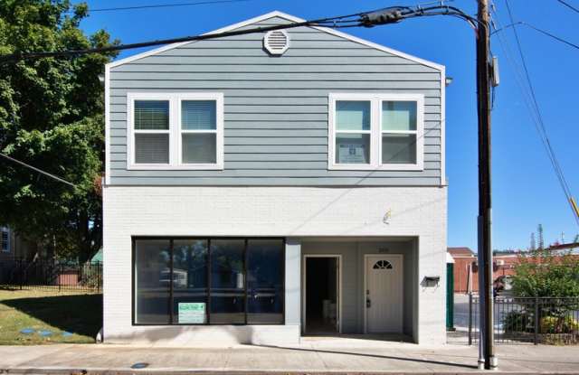 360 Main Street - 201 Gallery 1