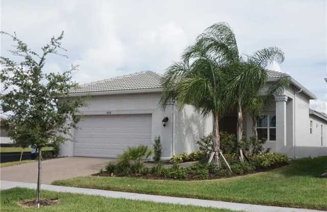 4818 SEVILLA SHORES DRIVE - 4818 Sevilla Shores Dr, Wimauma, FL 33598