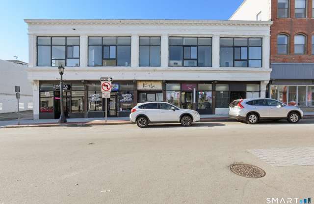 215-219 Bank Street Gallery 2