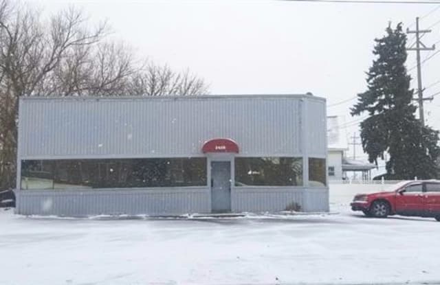 2406 Corunna Road - 2406 Corunna Road, Flint, MI 48503