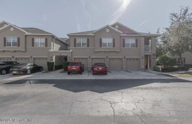 3892 SUMMER GROVE Way N photos photos