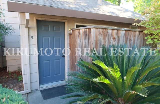 South Land Park Condo - 1 Bedroom, 1 Bath Gallery 1