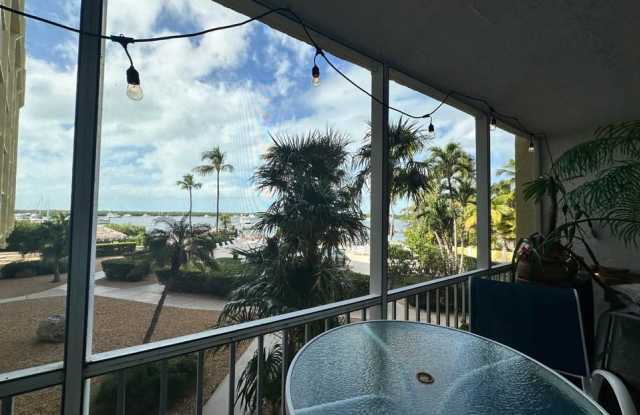 200 Harborview Drive photos photos