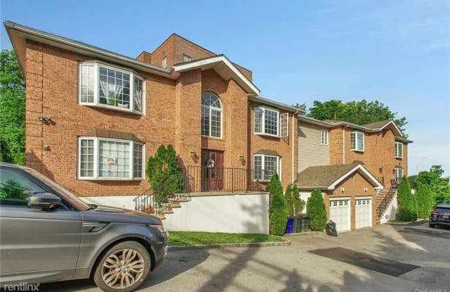 740 Pelham Rd Unit A - 740 Pelham Road, New Rochelle, NY 10805