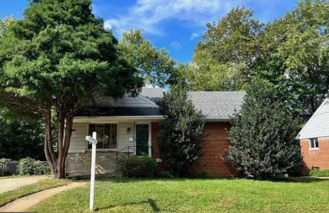 1812 N JACKSON Street photos photos